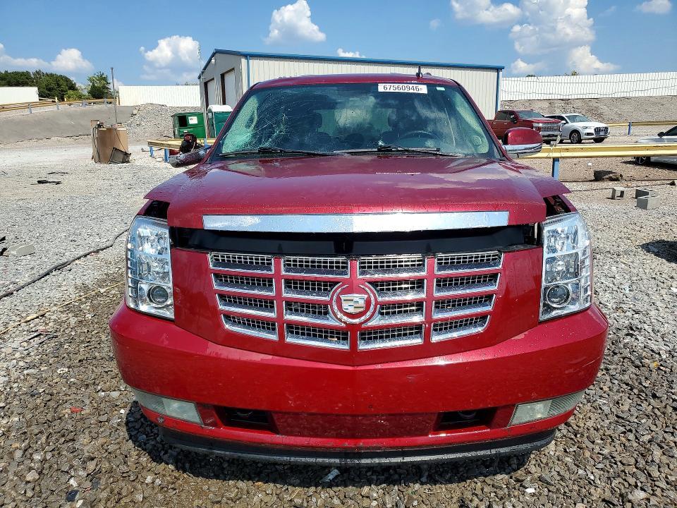 2010 Cadillac Escalade Luxury