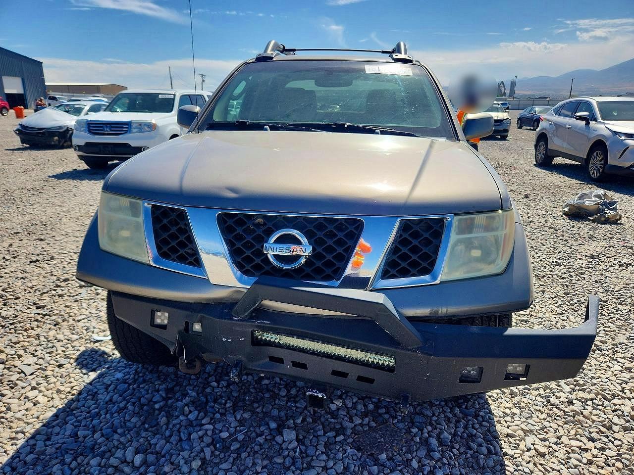 2006 Nissan Frontier SE