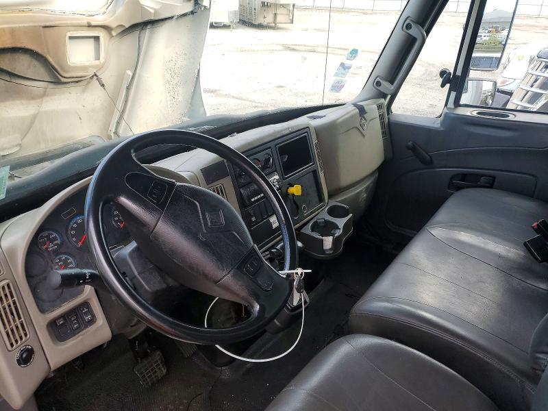 2015 International 4300 BOX Truck