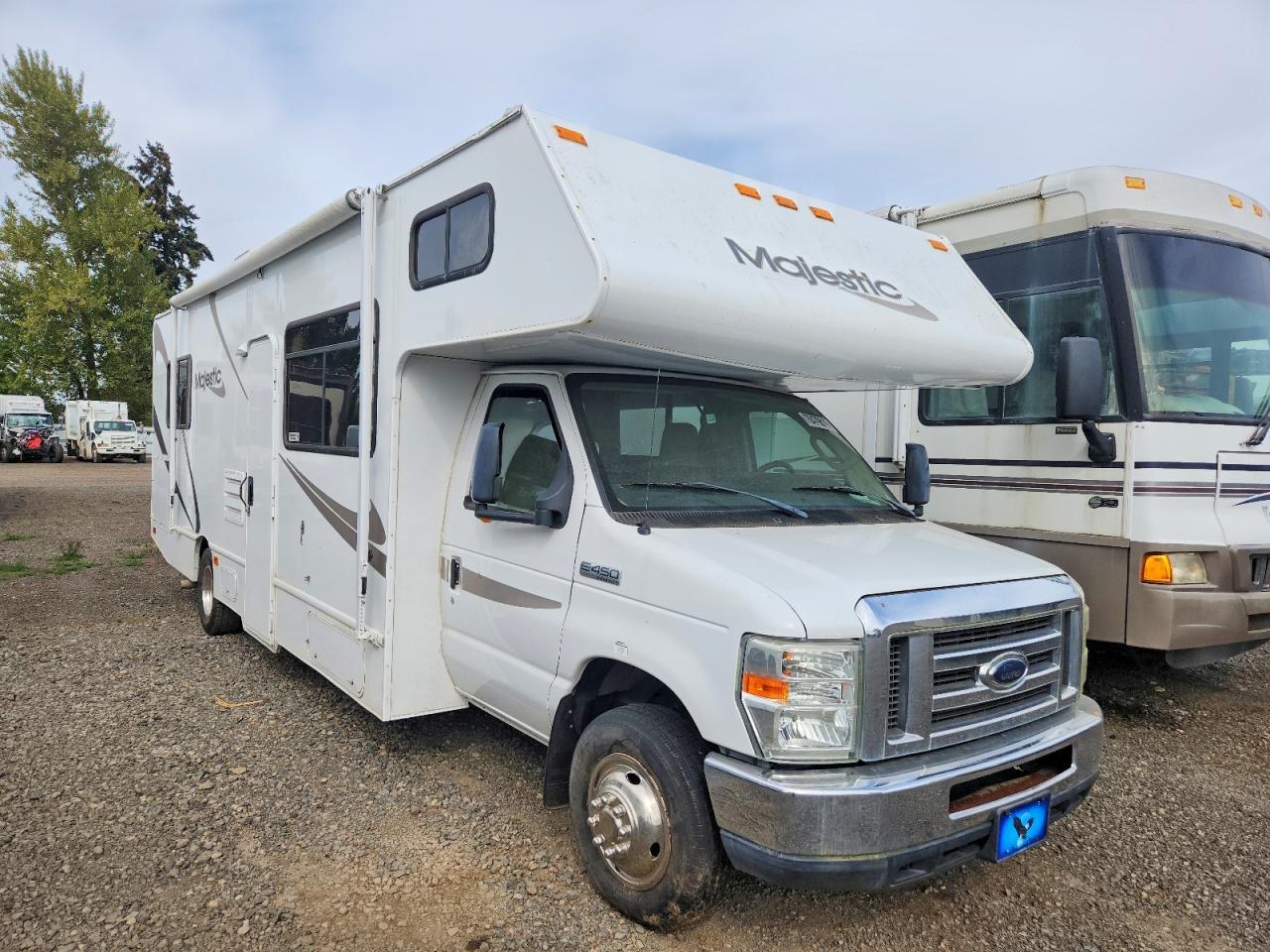 2013 Ford Majestic RV