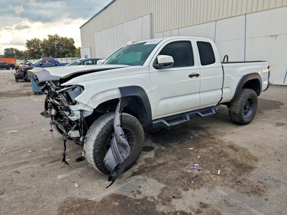 2023 Toyota Tacoma SR V6