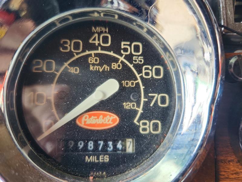 2000 Peterbilt 379-semi Truck