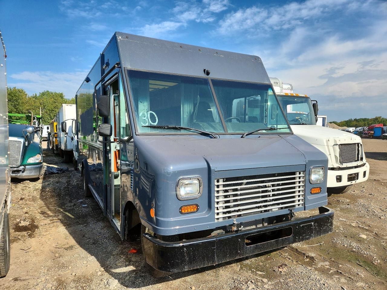 2019 Ford E450 Delivery Truck