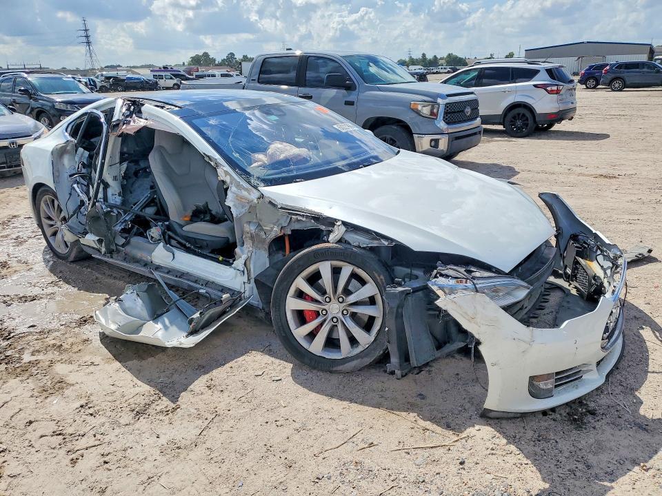 2015 Tesla Model S