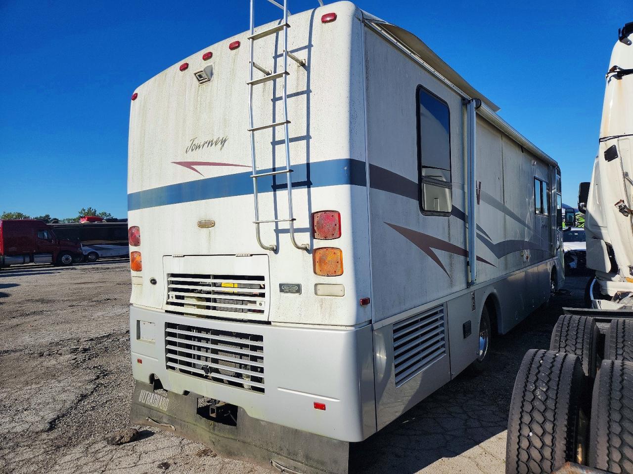 2001 Winnibago 2001 Winnebago Journey RV