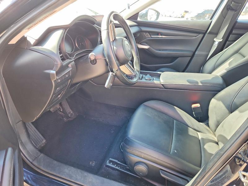 2022 Mazda 3 Select