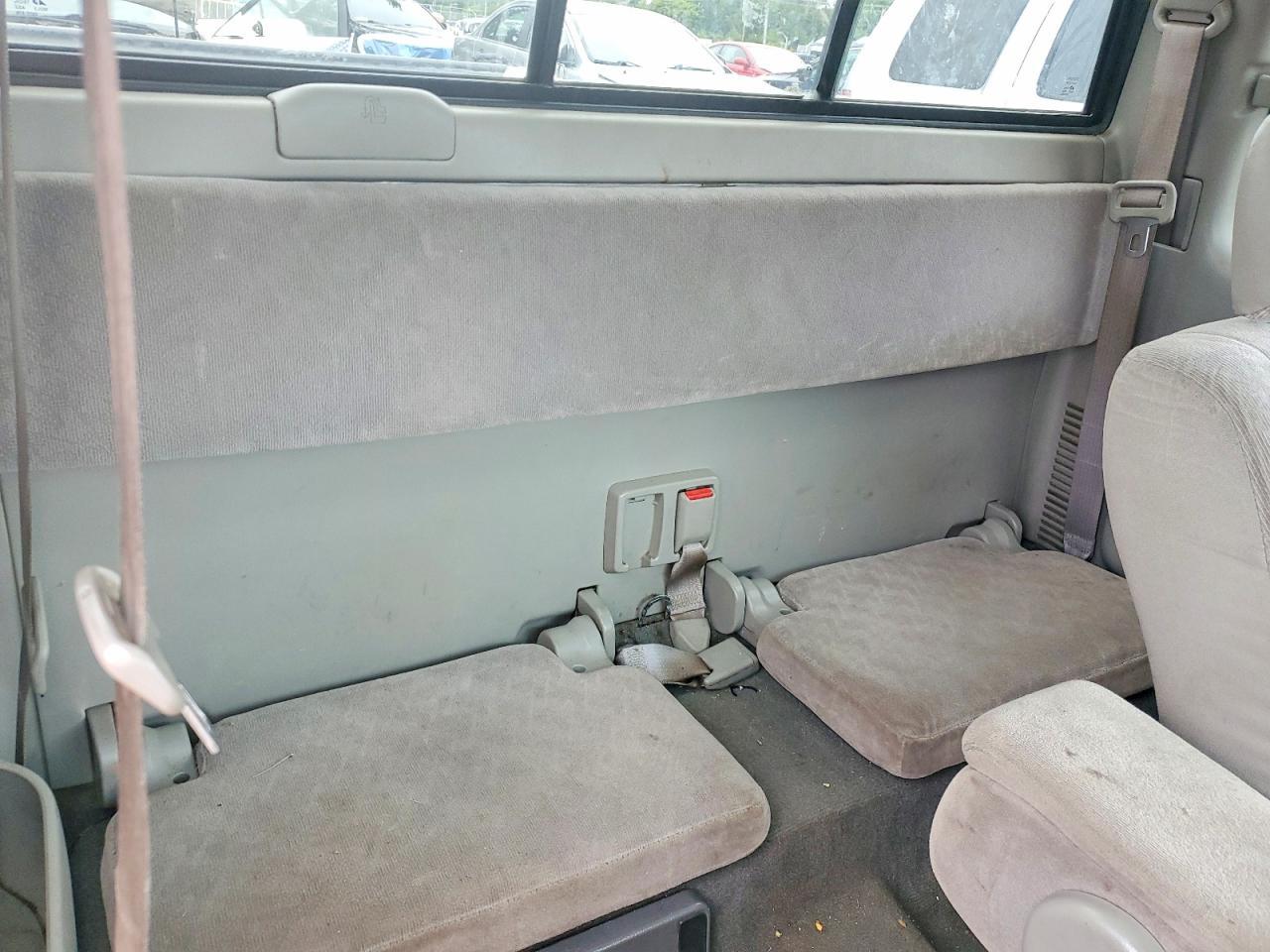 2001 Toyota Tacoma Base