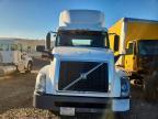 2017 Volvo VNL Semi Truck