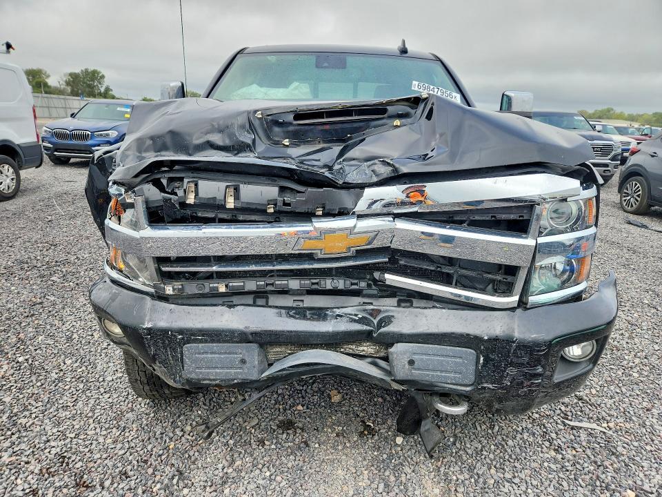 2019 Chevrolet Silverado K2500 High Country