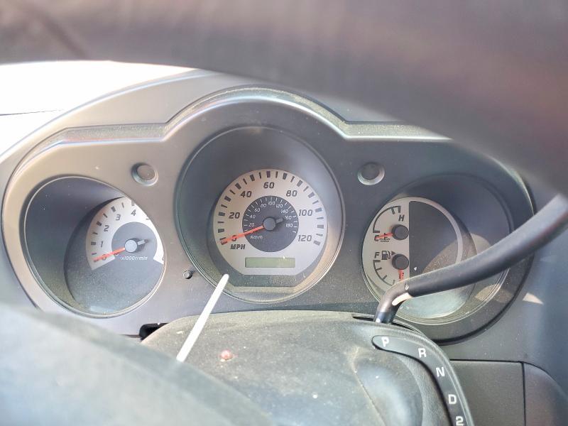 2004 Nissan Frontier Standard