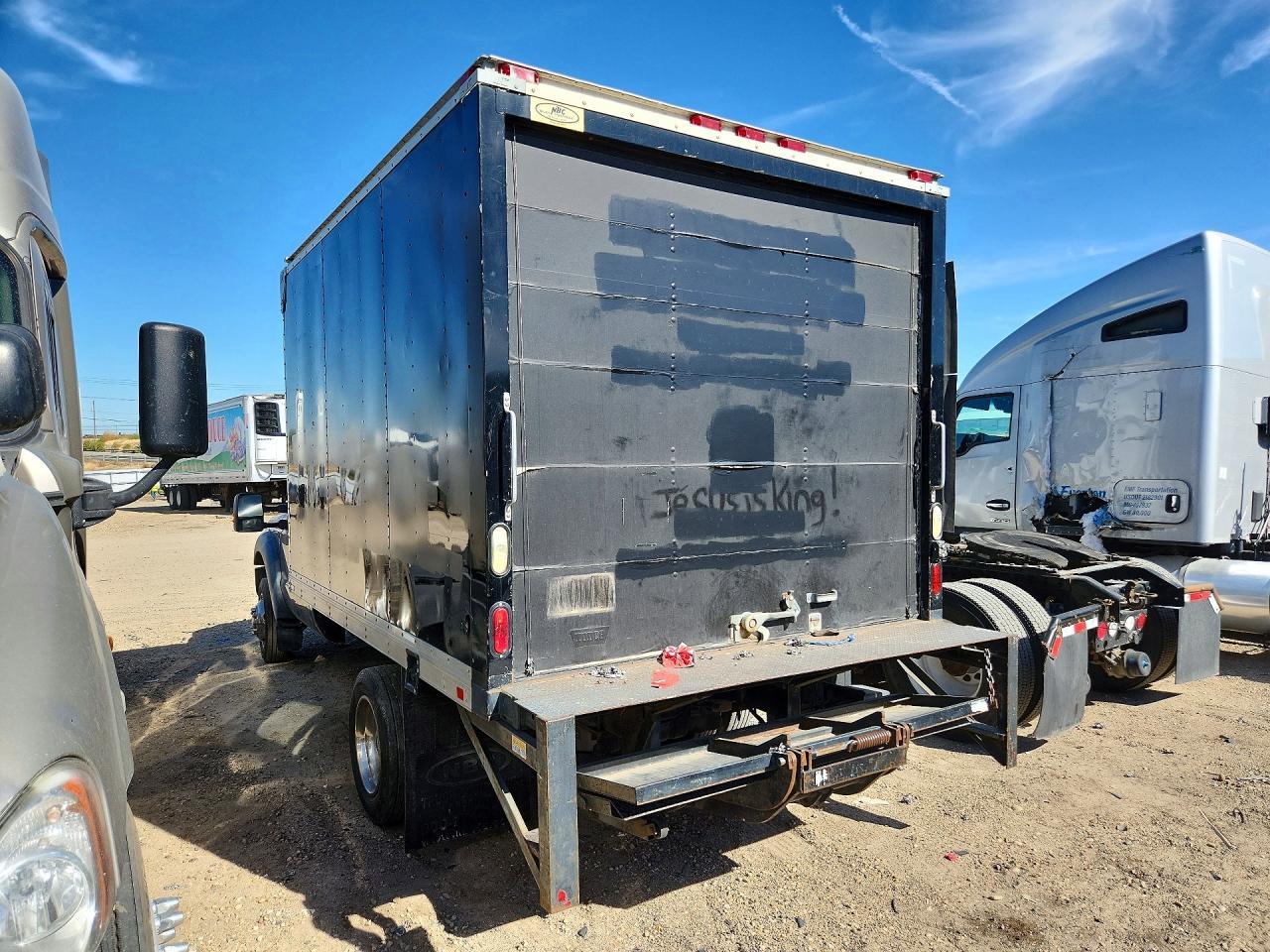 2012 Ford F450 Super Duty BOX Truck