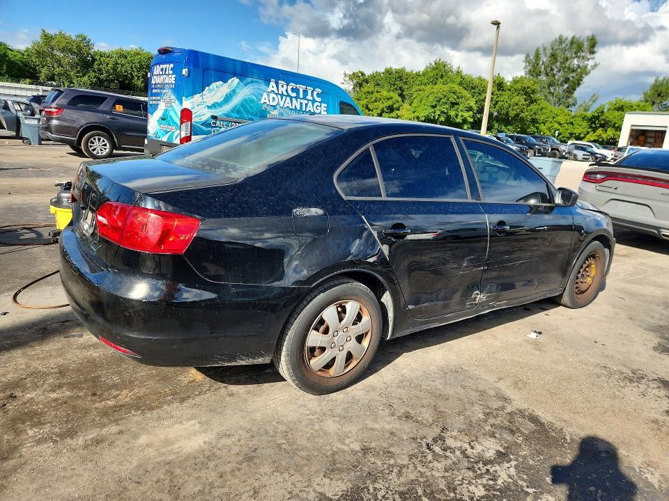 2014 Volkswagen Jetta Base