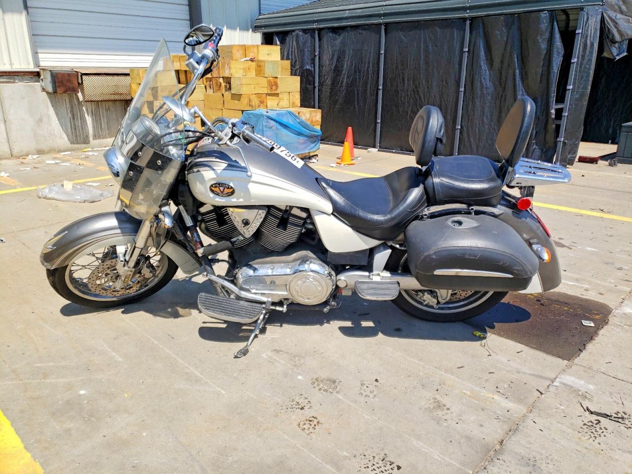 2004 Victory Kingpin Custom