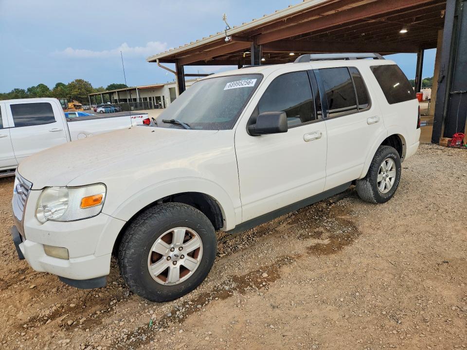 2010 Ford Explorer XLT