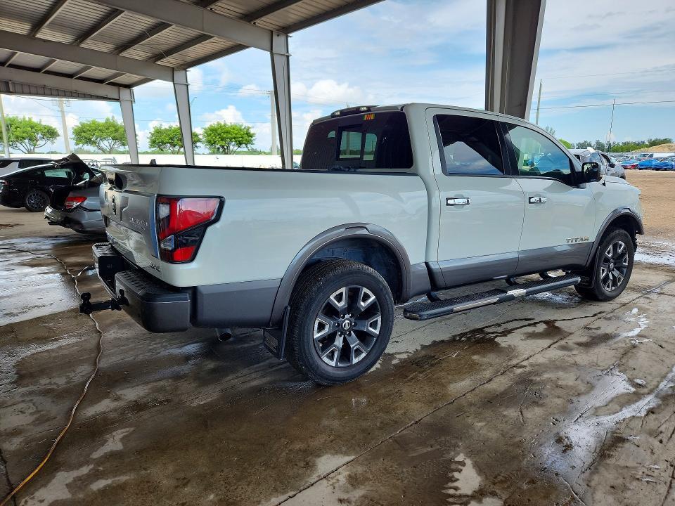 2021 Nissan Titan Platinum Reserve