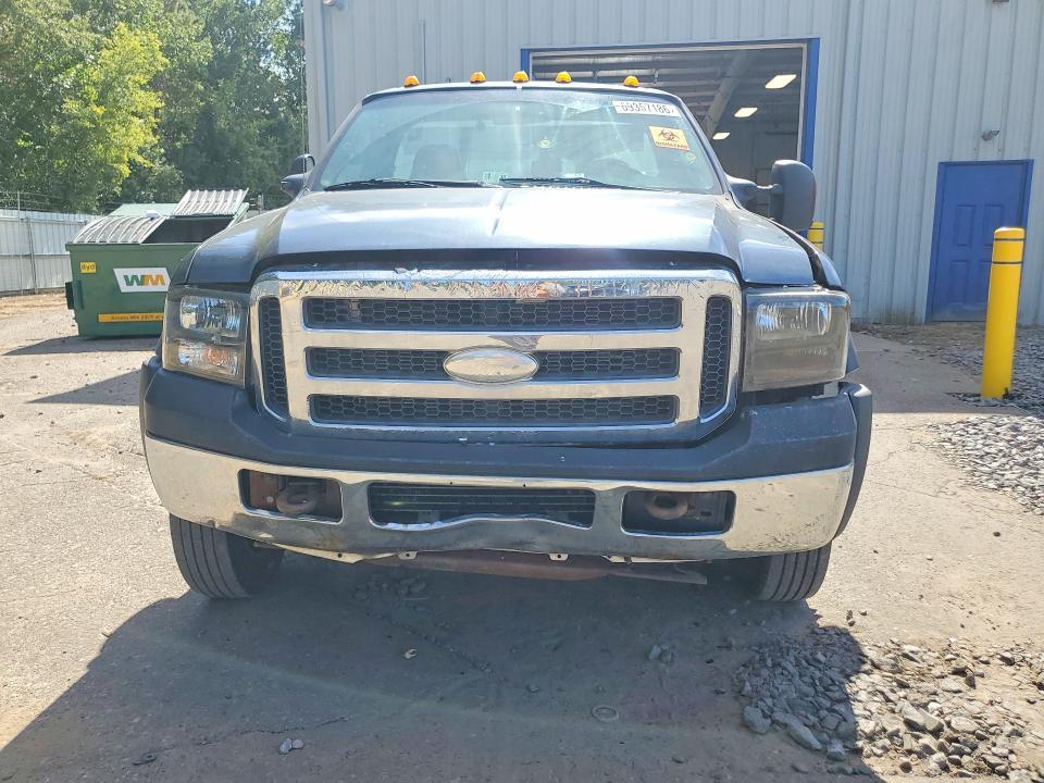 2006 Ford F550 Super Duty