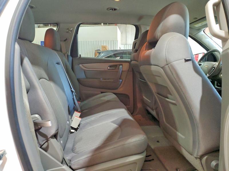2016 Chevrolet Traverse LS