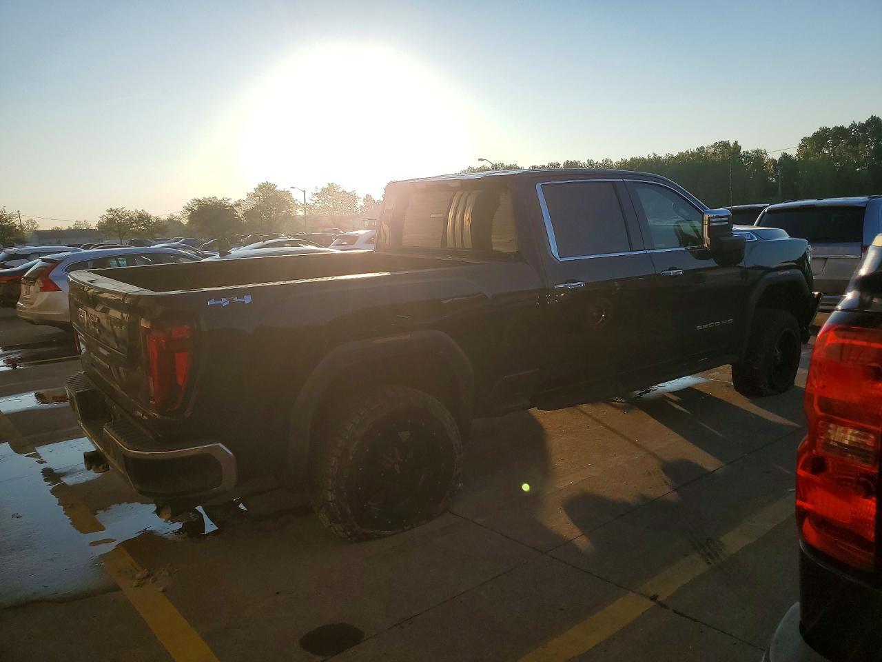 2021 GMC Sierra K2500 SLT