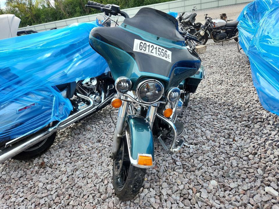 2000 Harley-Davidson Flhtcui