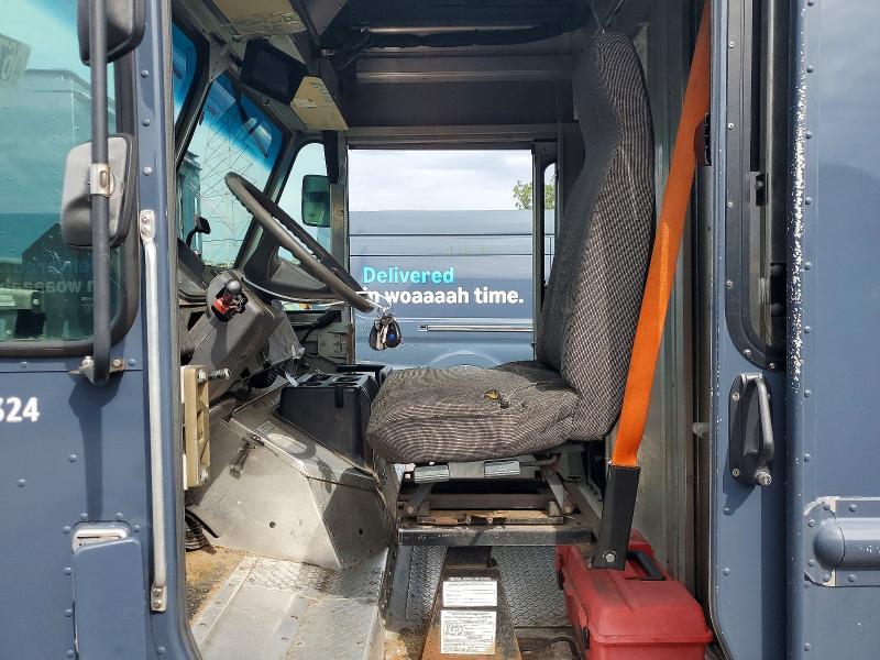2020 Freightliner Chassis M Line Walk-IN Van