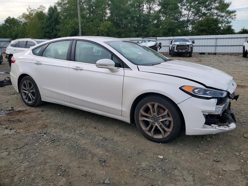 2020 Ford Fusion SEL