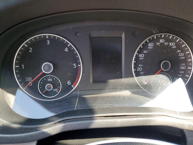 2015 Volkswagen Passat SE