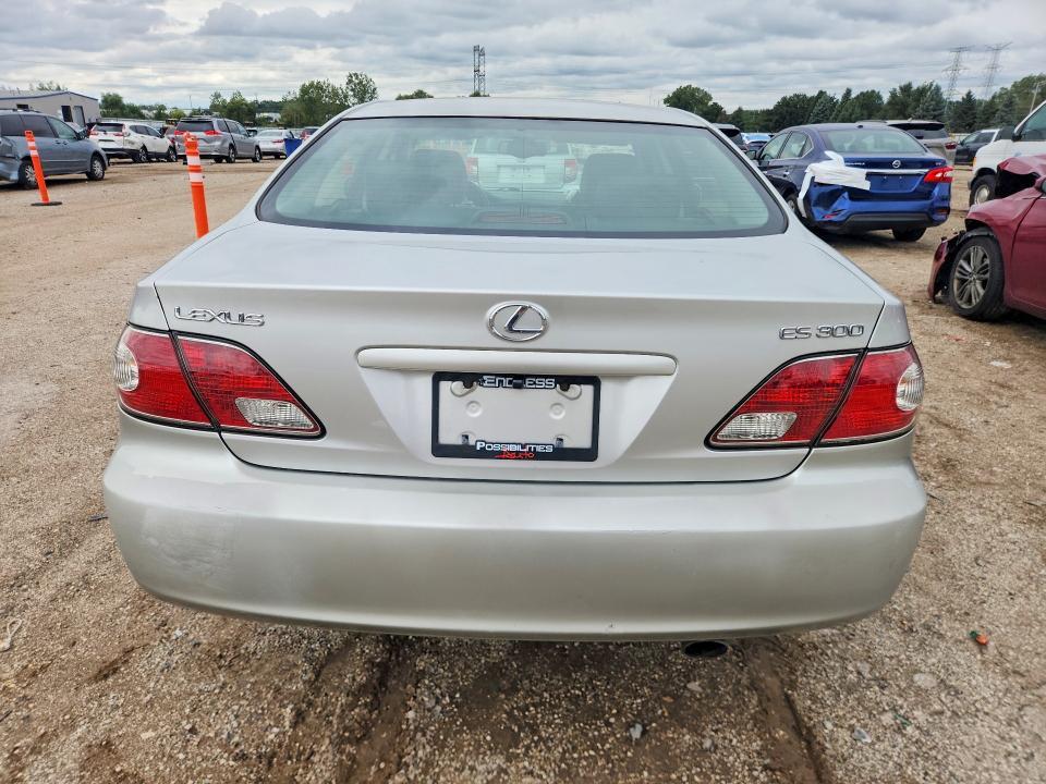 2002 Lexus ES 300