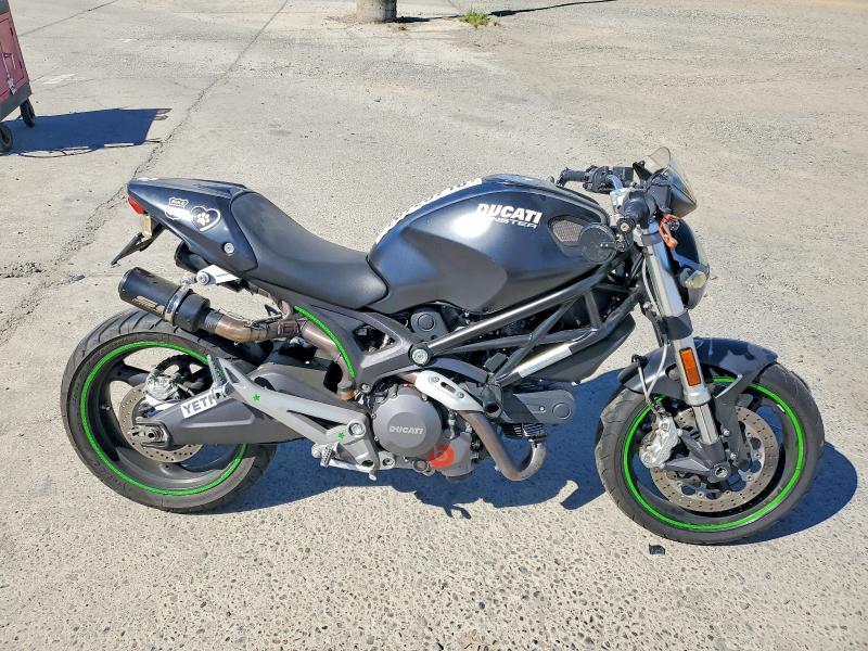 2009 Ducati Monster 696