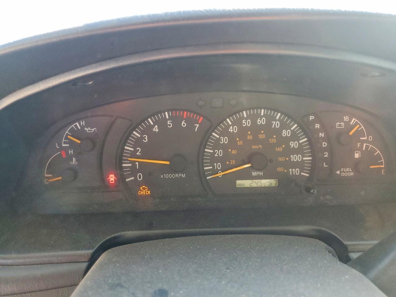 2003 Toyota Tundra SR5