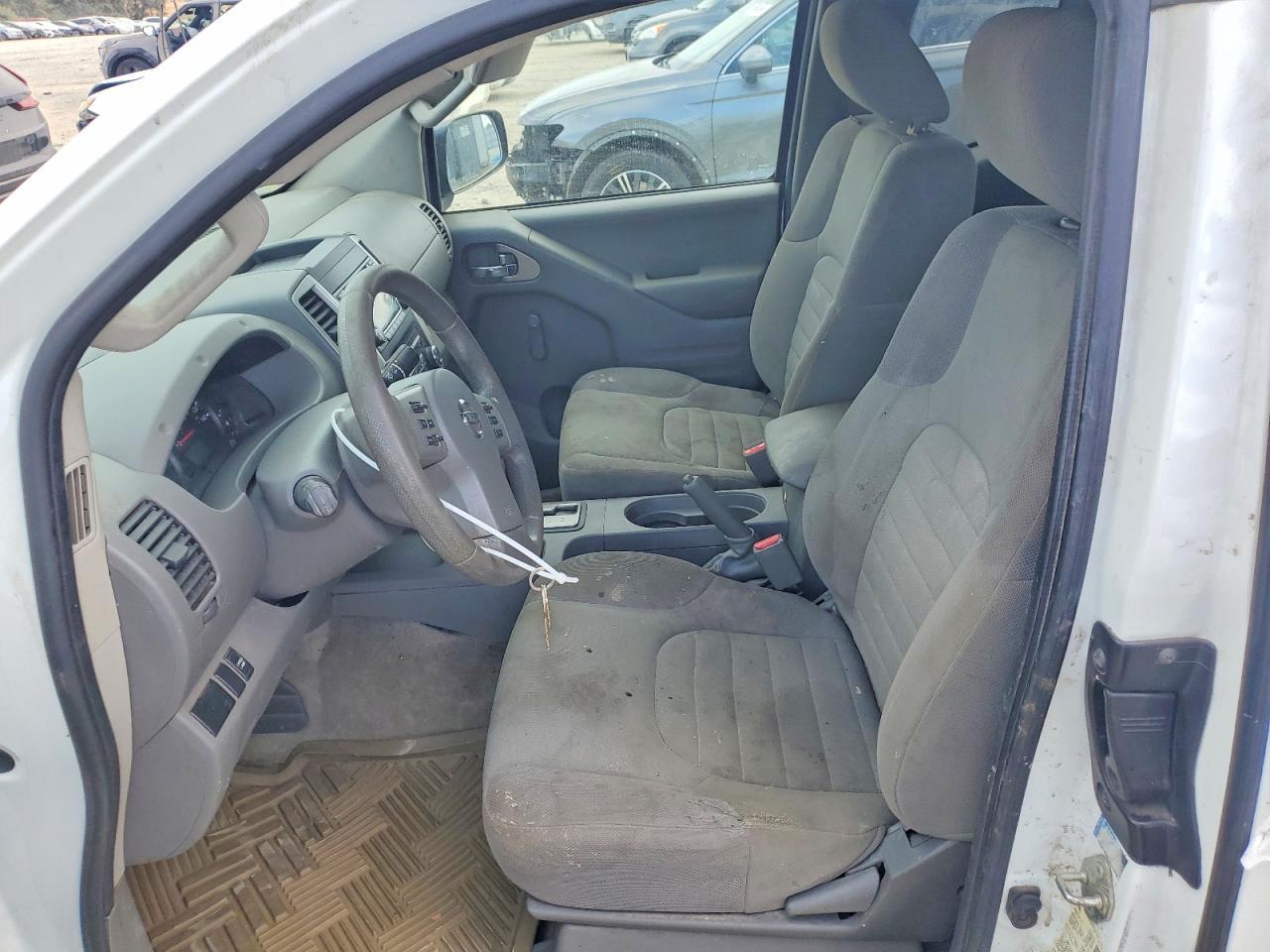 2017 Nissan Frontier S