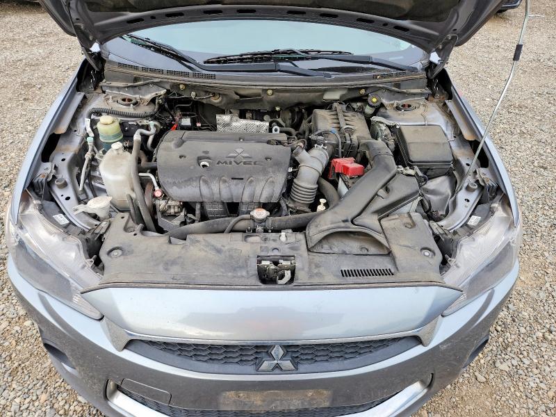 2016 Mitsubishi Lancer es