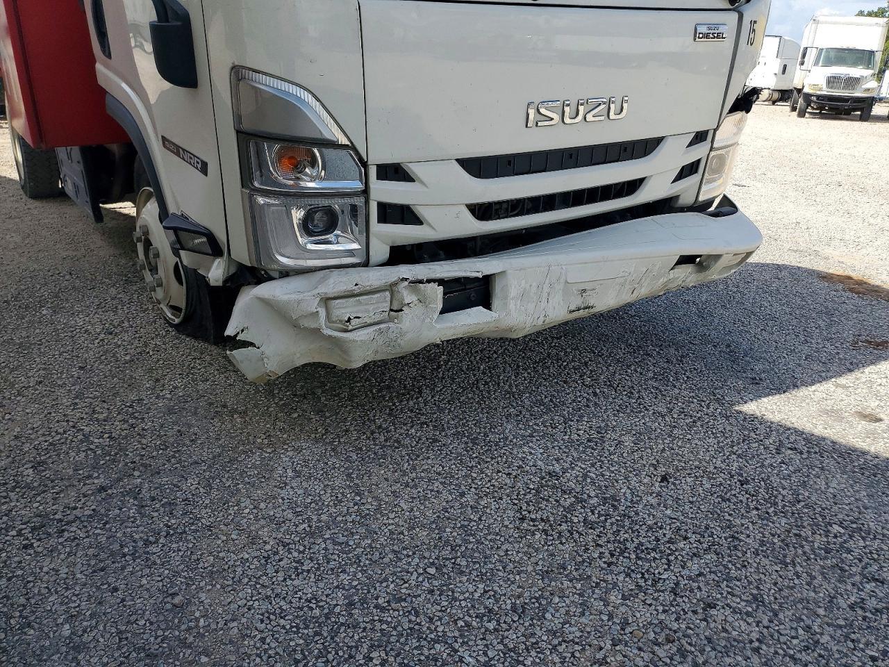 2023 Isuzu NRR