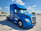 2019 Freightliner Cascadia 126 Semi Truck