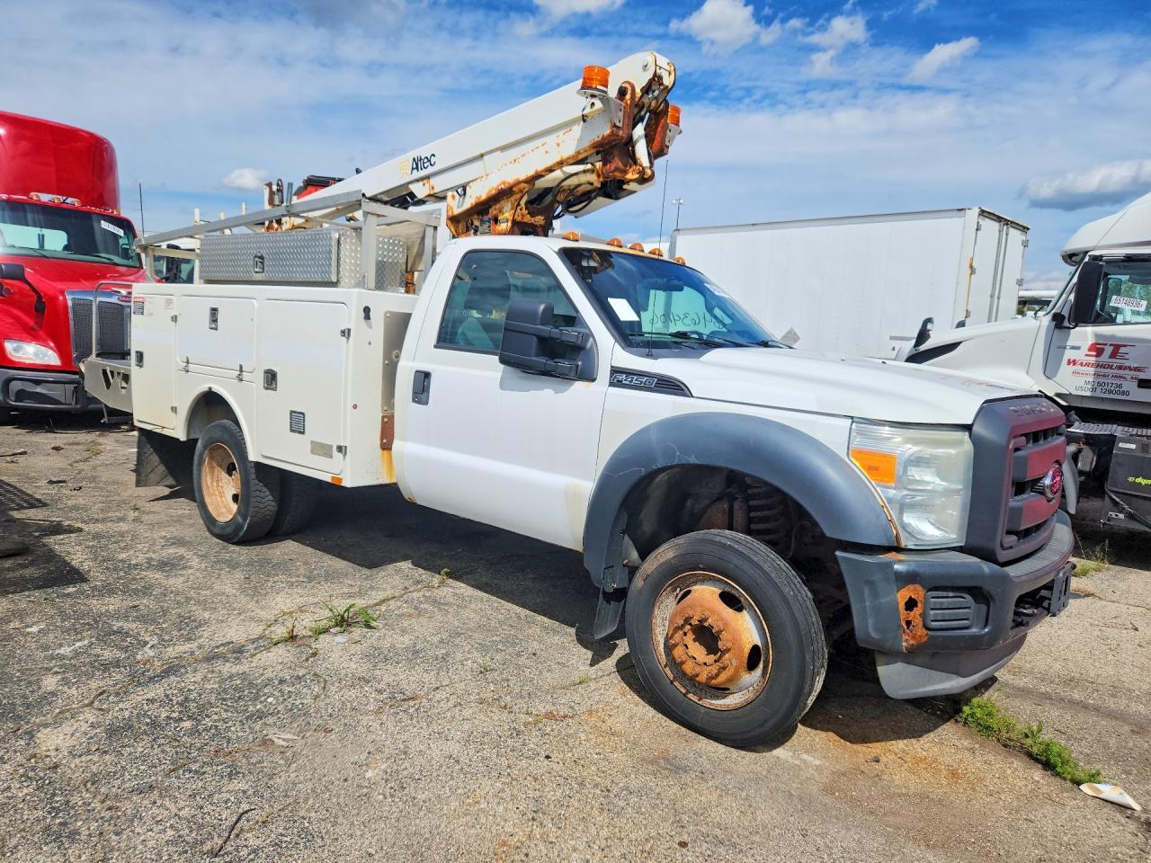 2012 Ford F450 Super Duty Bucket Truck