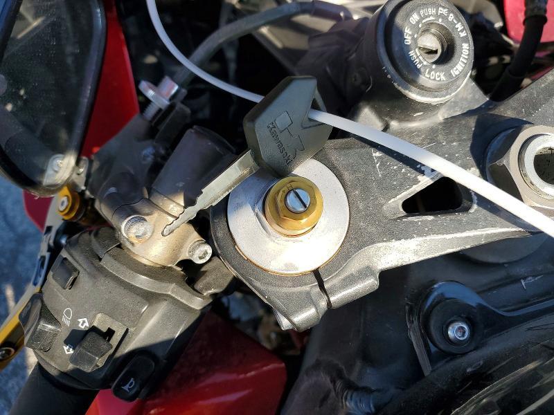 2005 Kawasaki Ninja ZX 10R
