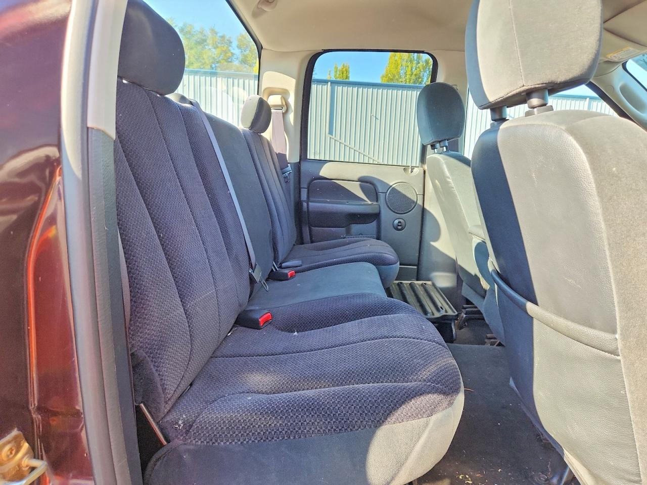2005 Dodge RAM 1500 ST