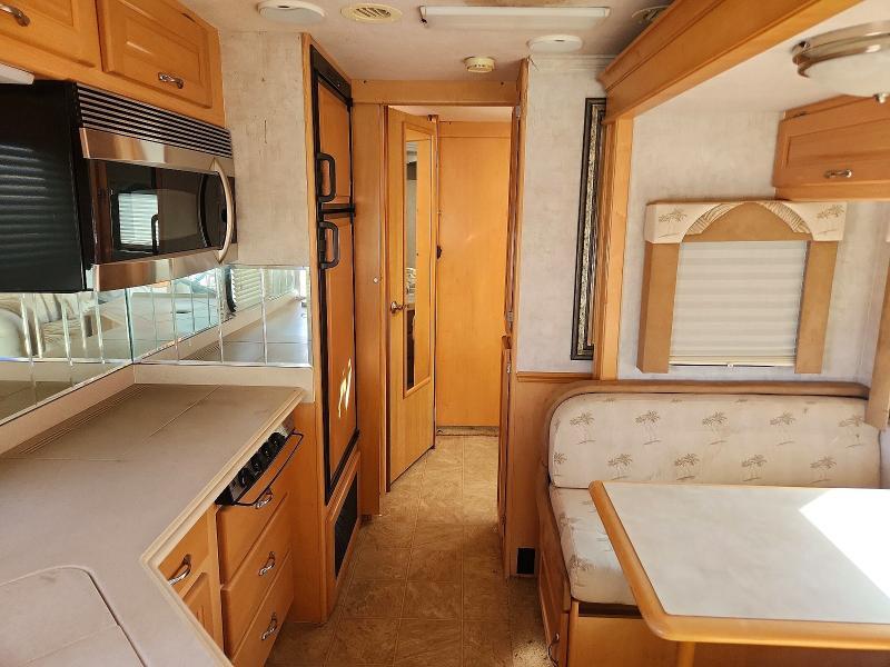 2005 Dolphin RV