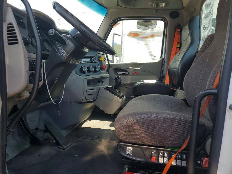 2018 Peterbilt 579