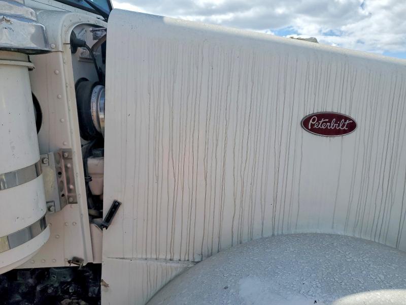2006 Peterbilt 357 Dump Truck