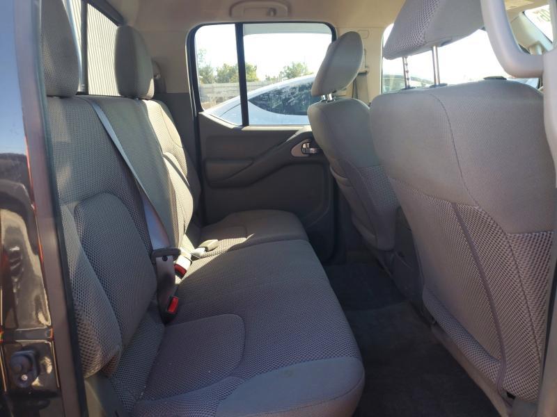2015 Nissan Frontier S