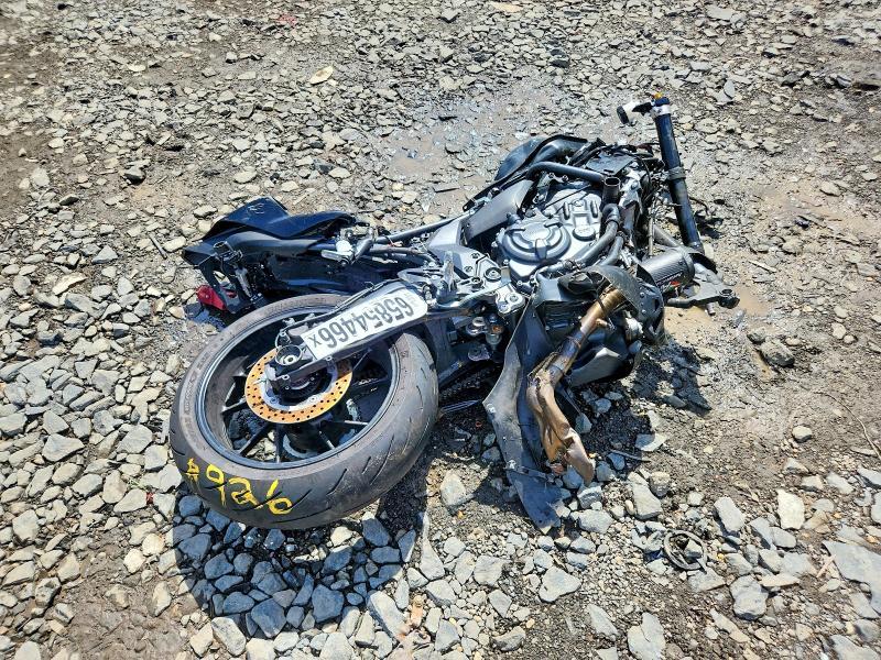 2024 Yamaha YZFR7