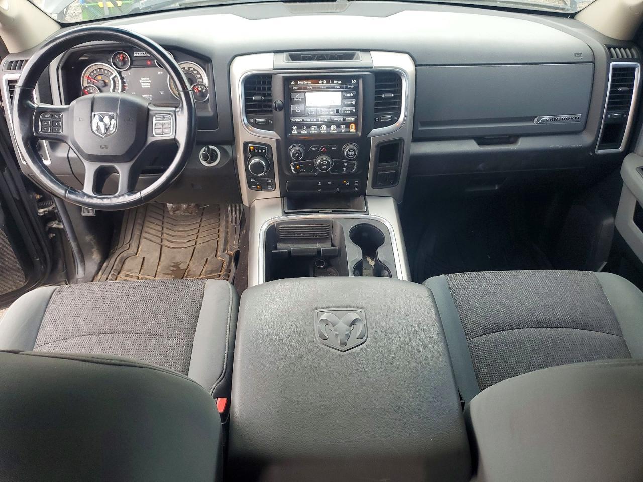 2017 Dodge RAM 1500 SLT