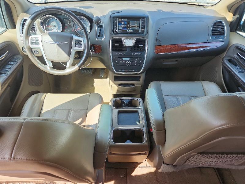 2014 Chrysler Town & Country Touring