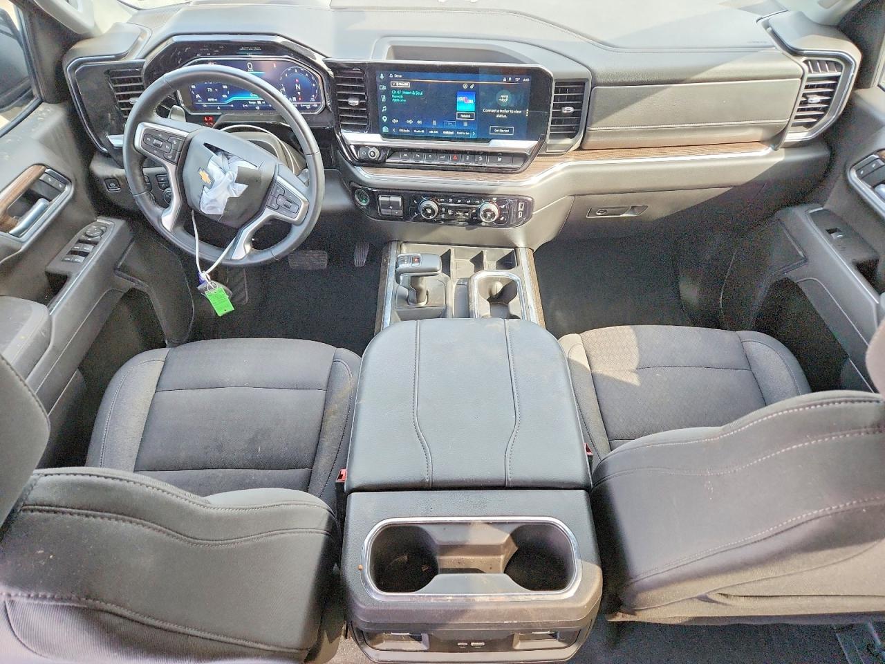 2025 Chevrolet Silverado K1500 LT
