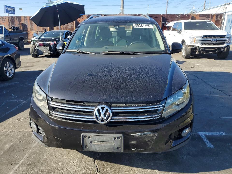 2016 Volkswagen Tiguan S