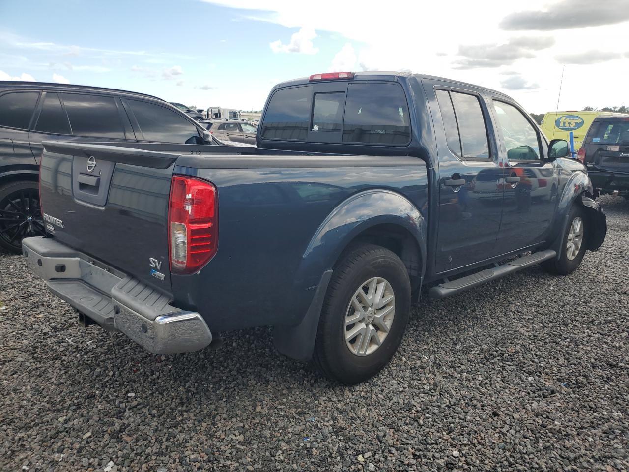 2017 Nissan Frontier SV