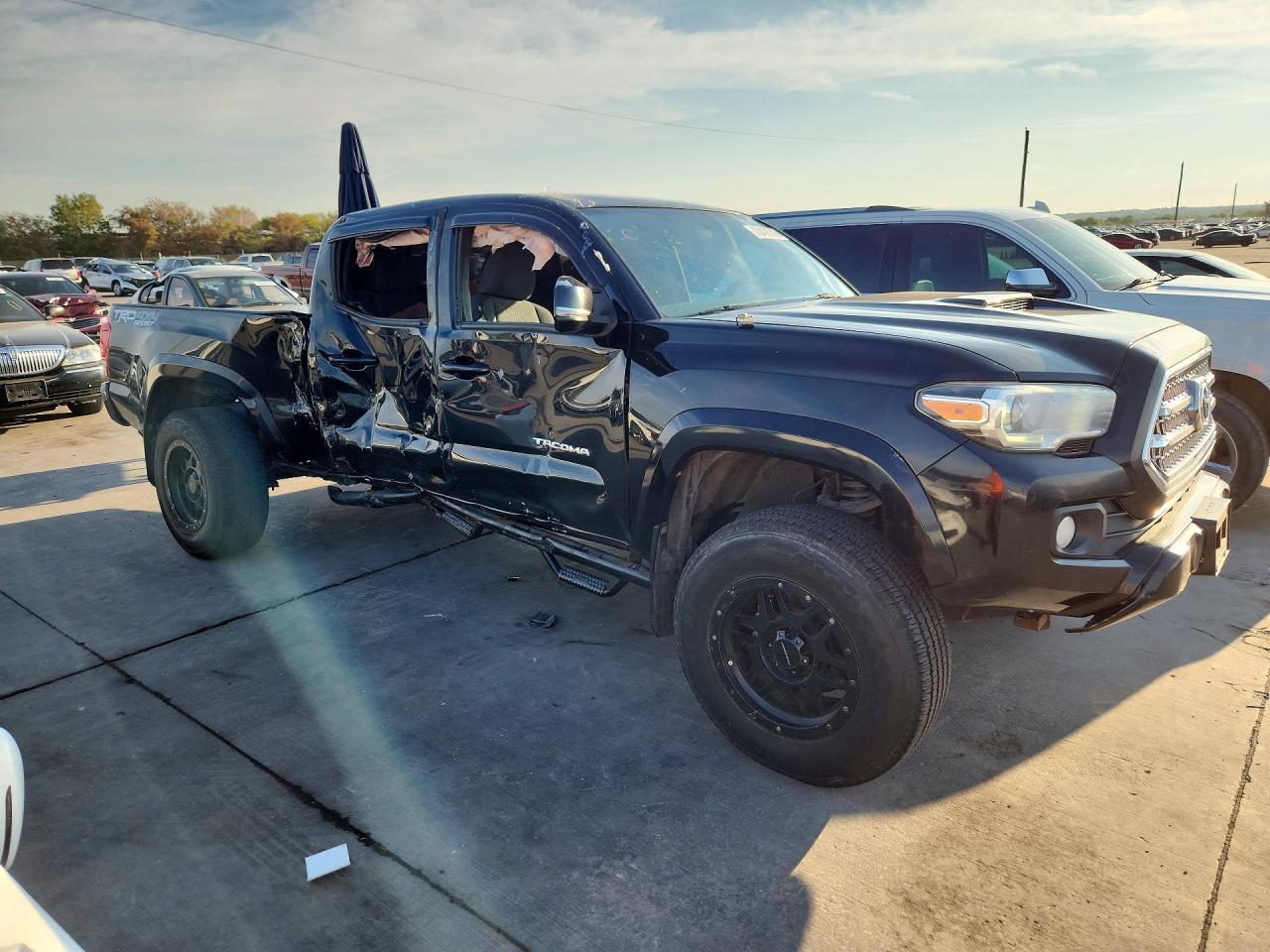 2016 Toyota Tacoma TRD Sport