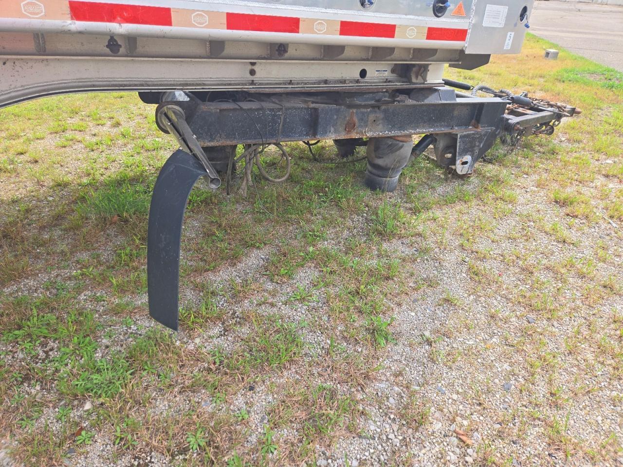 2016 MAC END Dump Trailer