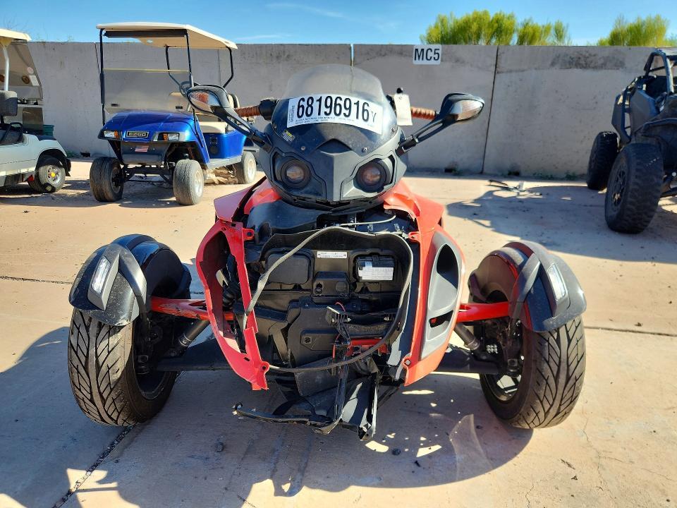 2016 Can-Am Spyder Roadster RS-S