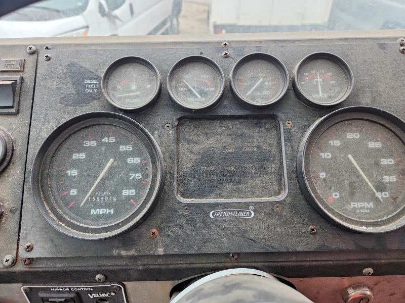 2001 Frht - Freightliner 2001 Freightliner MT55 Delivery Van